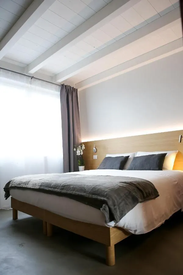 Bed And Bike Verona Pensión